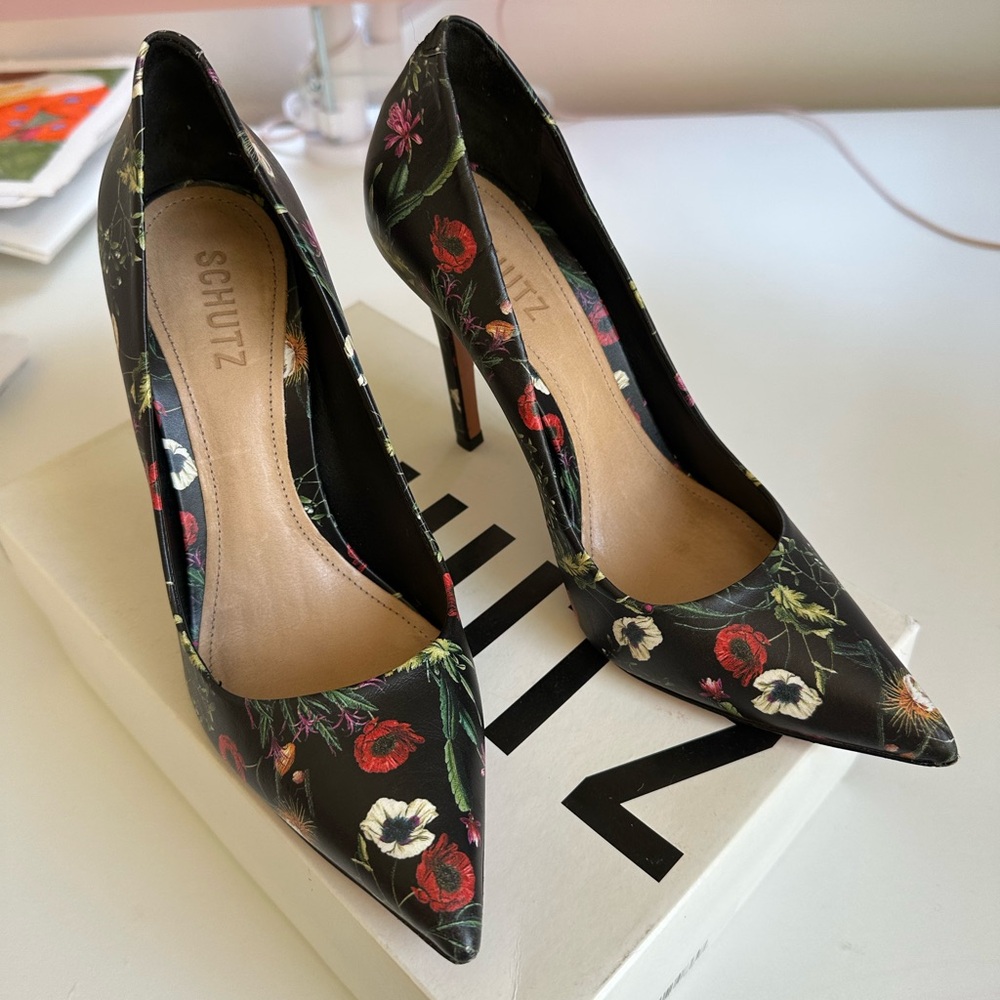 Schutz Women's Floral Black Heels